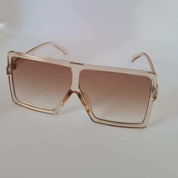 NWOT Oversized Nude Sunglasses - Picture 1 of 2